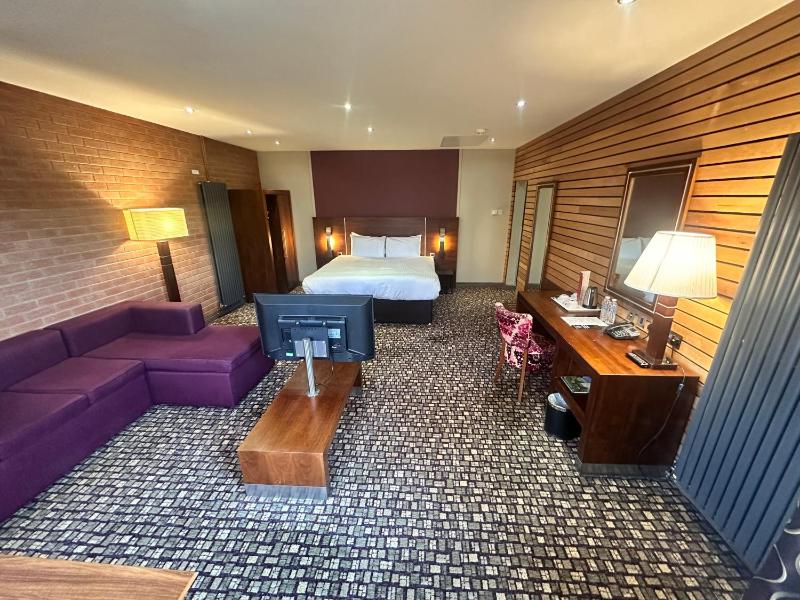Suite image 1