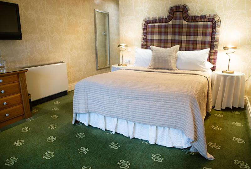 Single Room (Small Double Bed) image 1