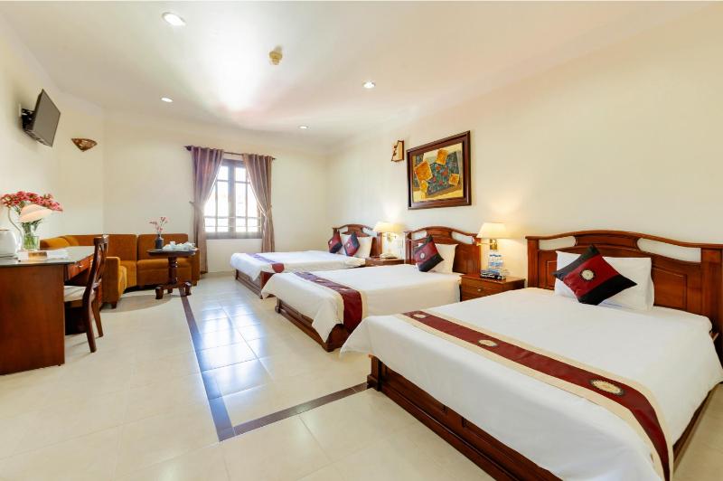 Hùng Phong Hotel - Near Dalat Market - image 36