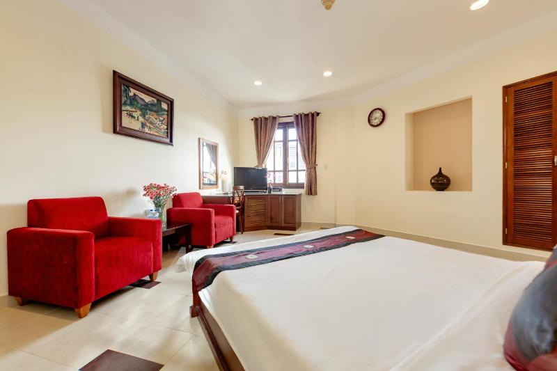 Hùng Phong Hotel - Near Dalat Market - image 43