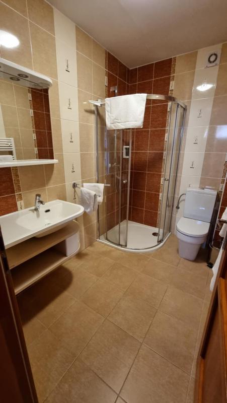 Executive Two-Bedroom Suite image 2
