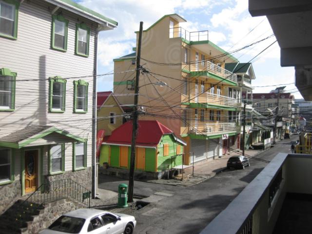Alexander's Place - image 10