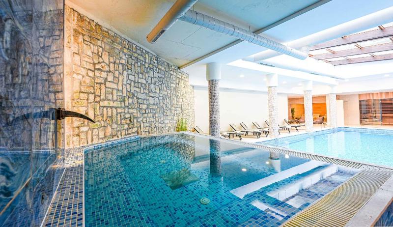 Predela LUX Aparthotel - image 31