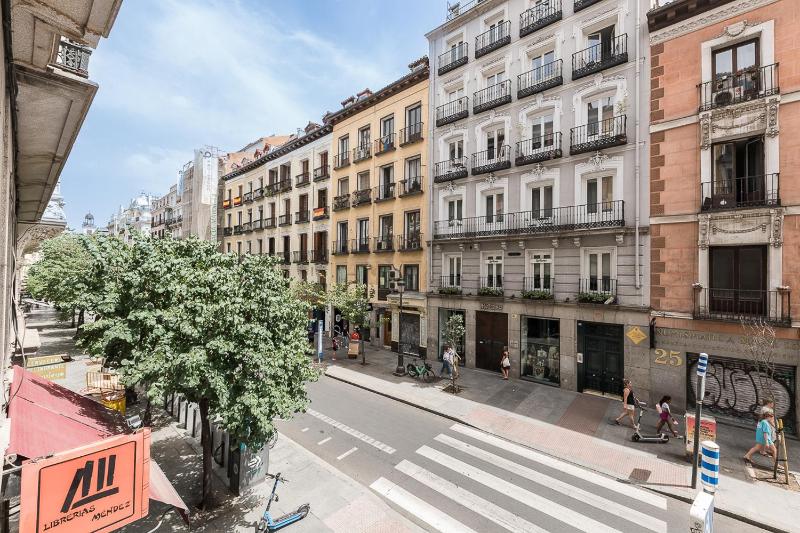 Homeclub Apartamento de Diseño en Madrid Centro - image 3