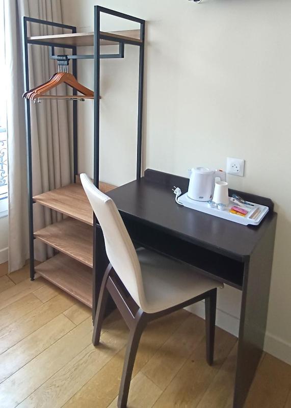 Superior Double or Twin Room image 4