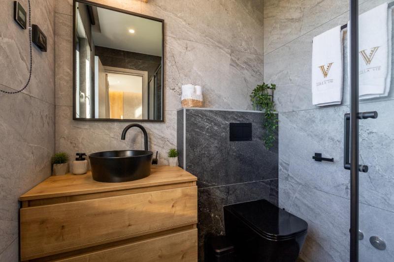Villa Vie - image 31