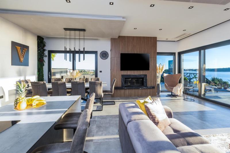 Villa Vie - image 34