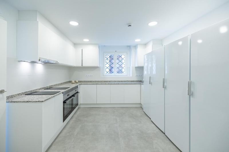 Residencia Trinitarios - image 16