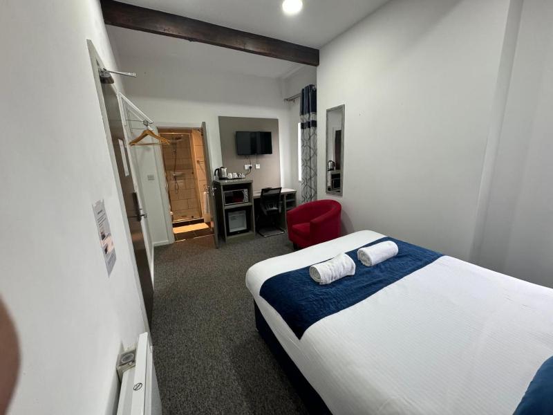 Superior Double Room image 4