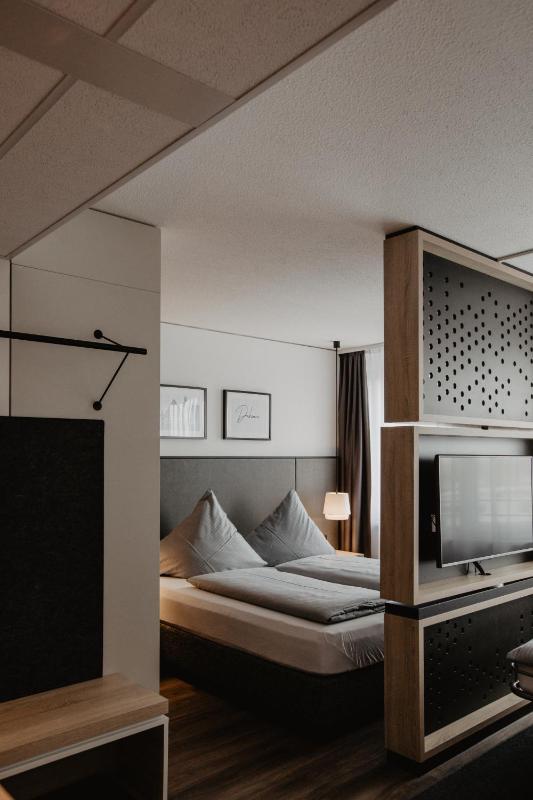 Superior Apartment image 2