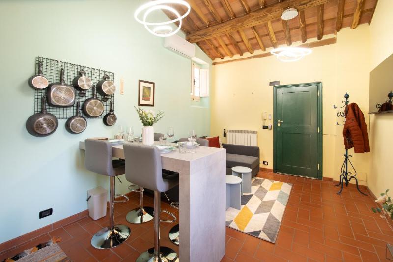 La Casa di Riccardo Cosy in Center Town - image 12
