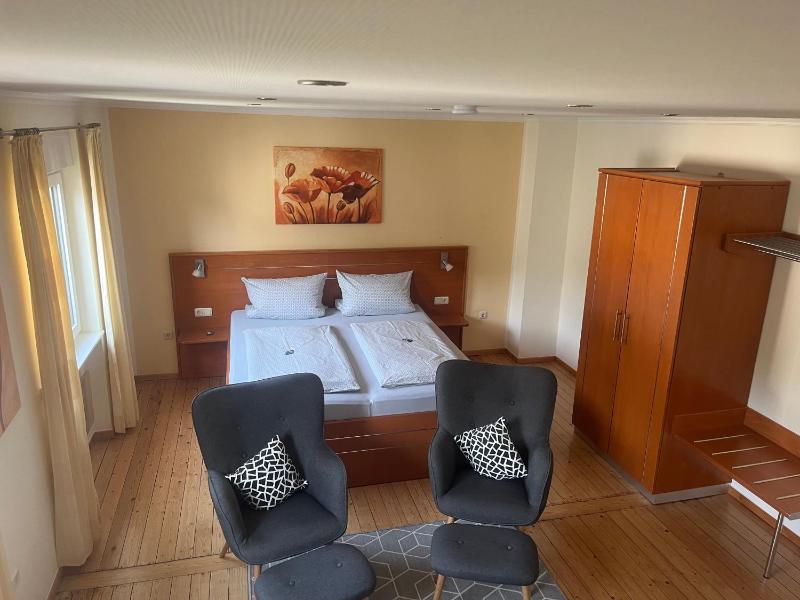 Comfort Double Room with Terrace image 1
