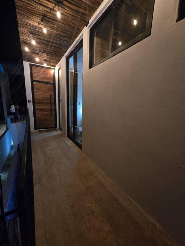 Brand New Penthouse Jungle Views 2 Bdr Sleeps 6 - image 20