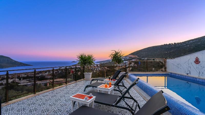 Kalkan 3 Bedroom Apartment - Seaview and Private Pool - image 1