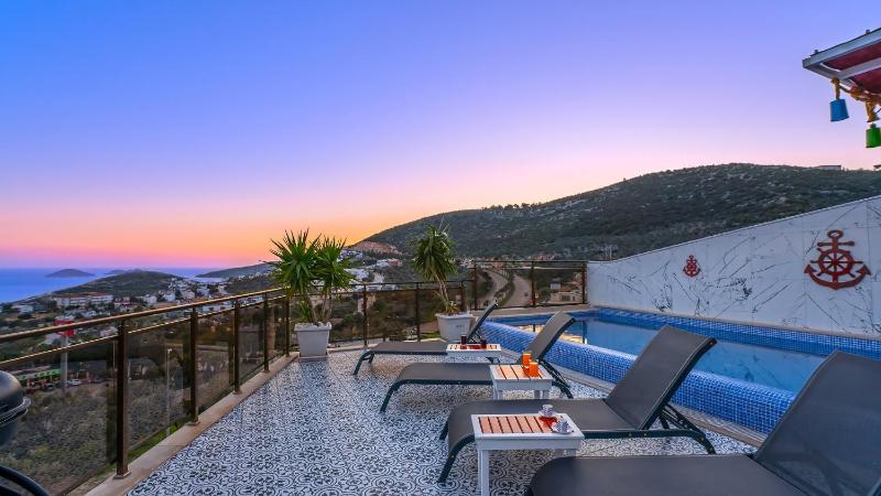 Kalkan 3 Bedroom Apartment - Seaview and Private Pool - image 10