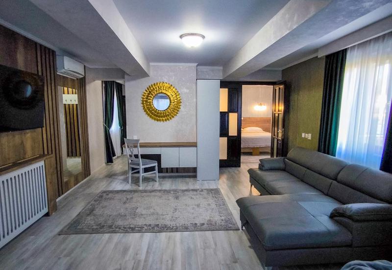 Deluxe Apartment image 3