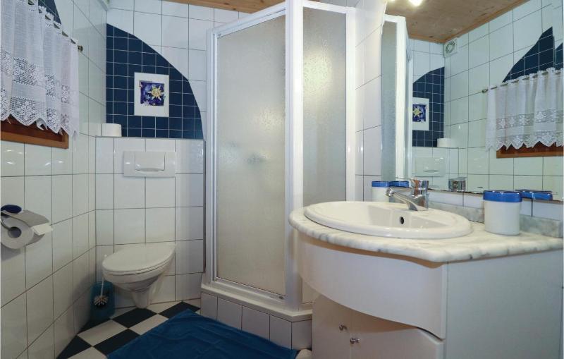 Two-Bedroom Apartment image 3