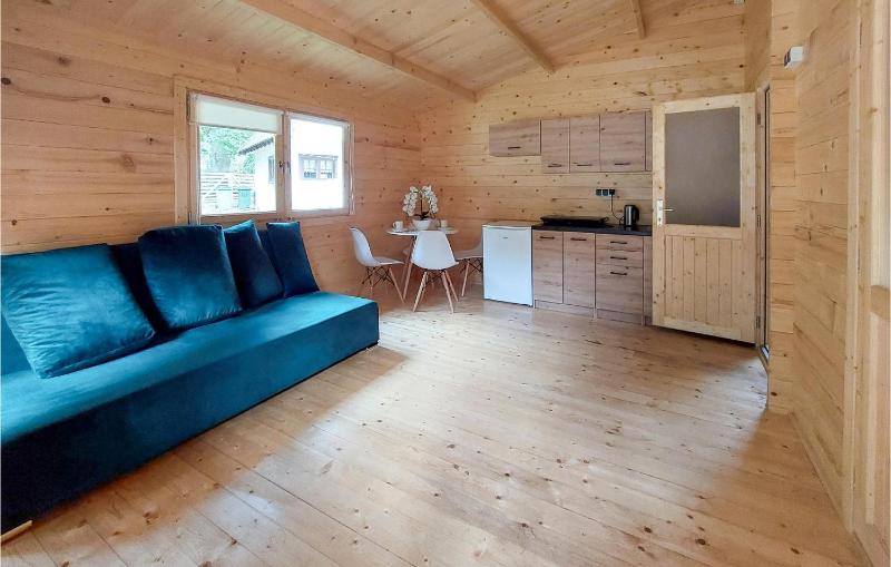 1 Bedroom Beach Front Home In Pobierowo - image 16