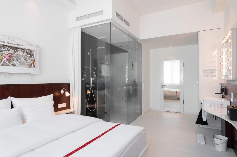 Wow Room image 1