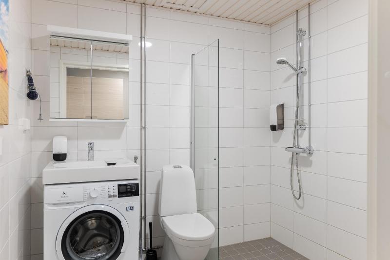 Studio Apartment image 2