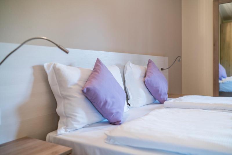 Standard Double or Twin Room image 3