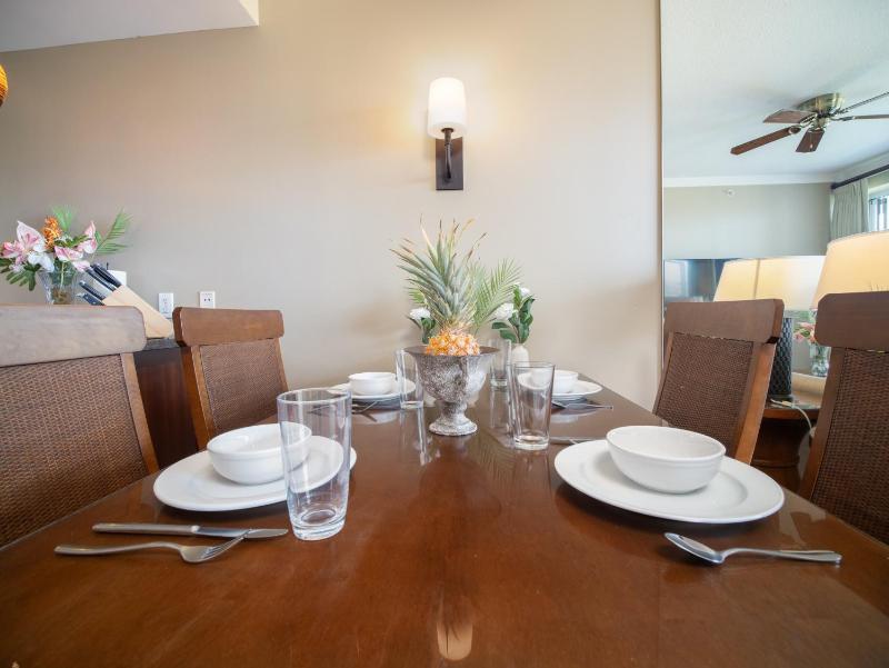 Ninth-Floor Mountain View Suite and Expansive Lanai at Honua Kai - image 46