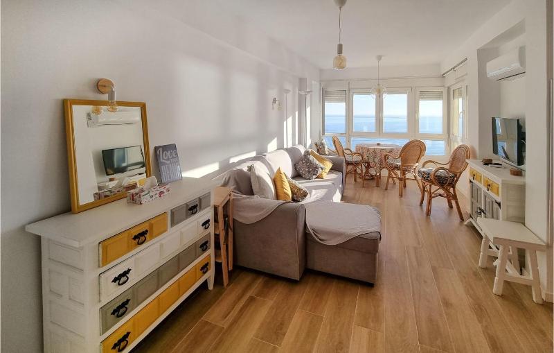 Nice Apartment In Algarrobo-Costa - image 17