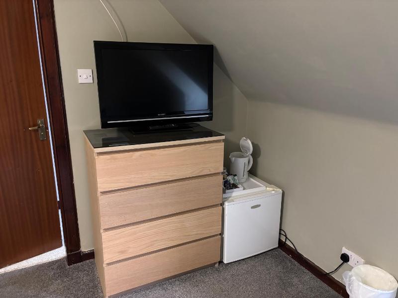 Deluxe Triple Room image 1