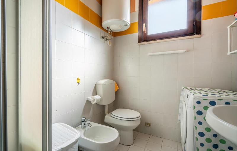 Lovely Apartment In Rosolina Mare - image 15