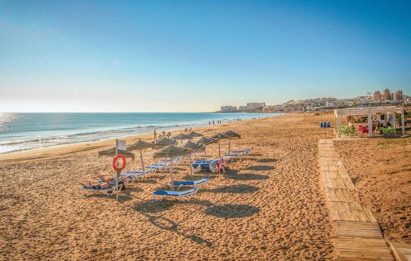 Amazing Apartment In Torrevieja With Wifi - image 2