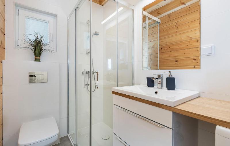 Stunning Home In Sarbinowo With Wifi - image 13