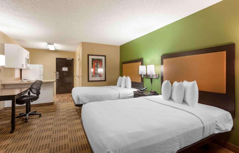Studio with 2 Double Beds - Non-Smoking image 1