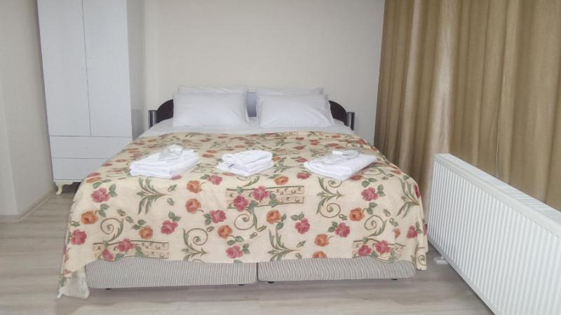 Budget Double Room image 4