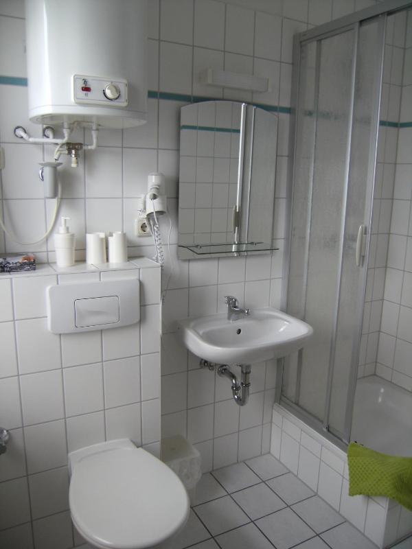 Double or Twin Room image 2