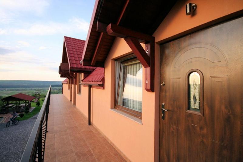 Studio Apartment (4 Adults) image 1