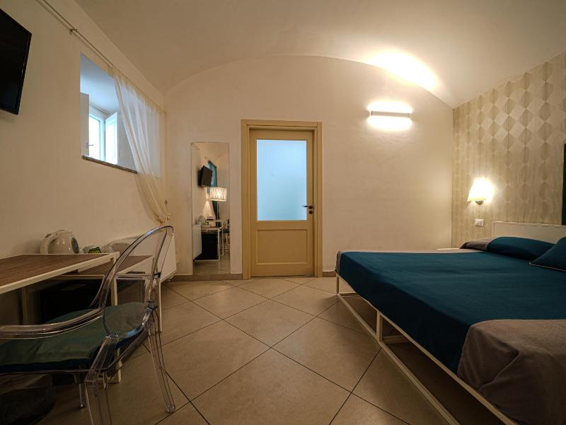 Comfort Triple Room image 4