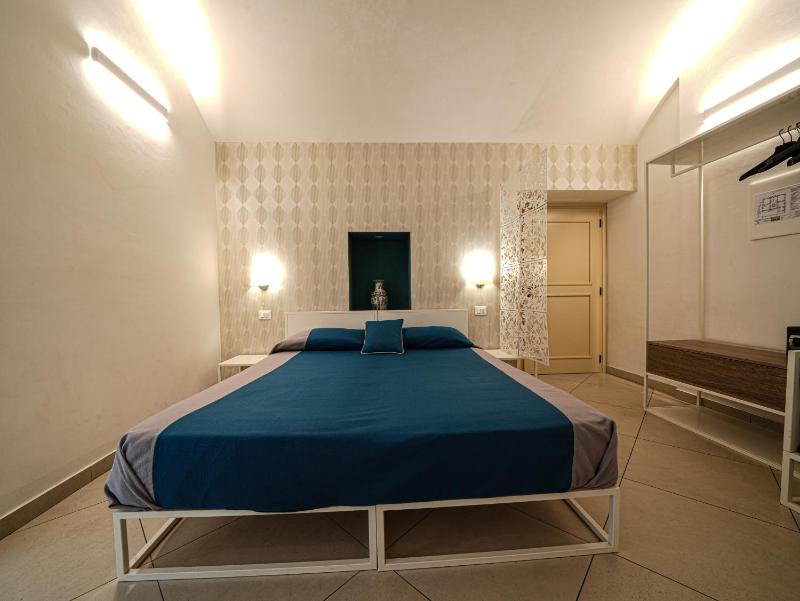 Comfort Triple Room image 2