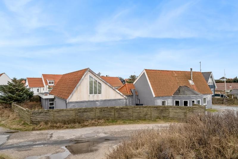 Large Holiday Home With Pool And Spa In The Middle Of Blokhus Town Close To The North Sea - image 9