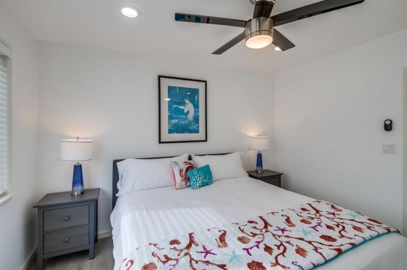 Mermaid's Penthouse - image 16