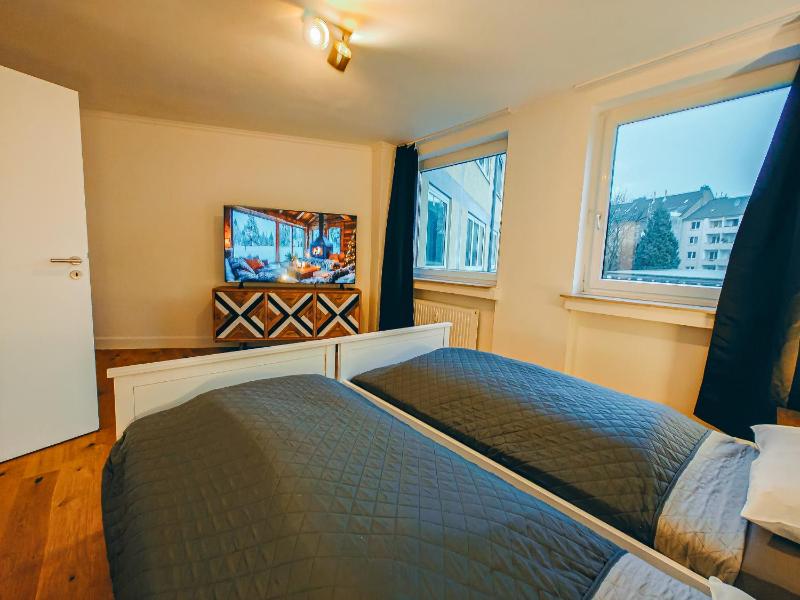 3 Room Downtown Apartment Bilk - image 18