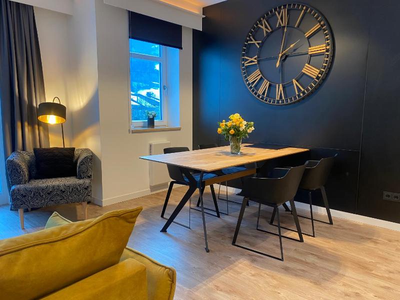 Premium Two-Bedroom Apartment image 4