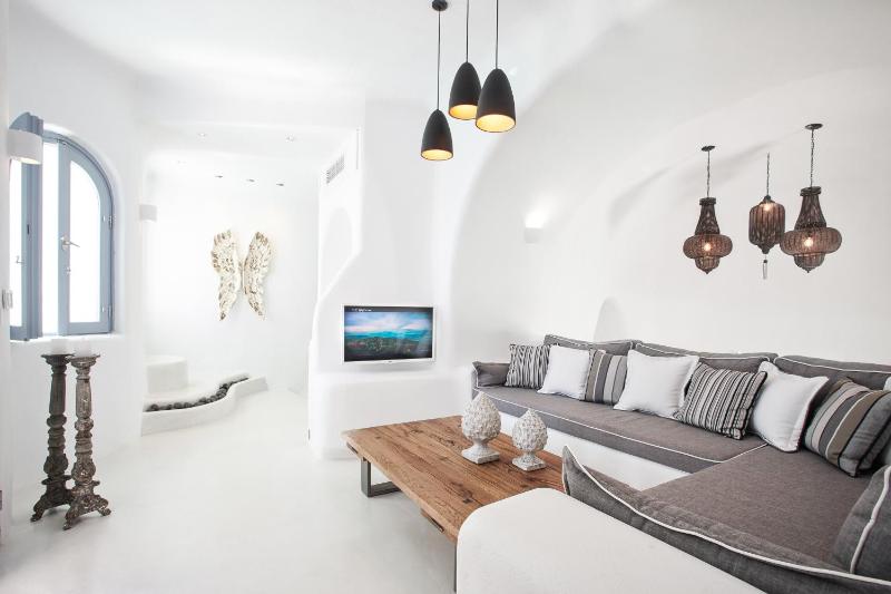 Infinity Suite image 2