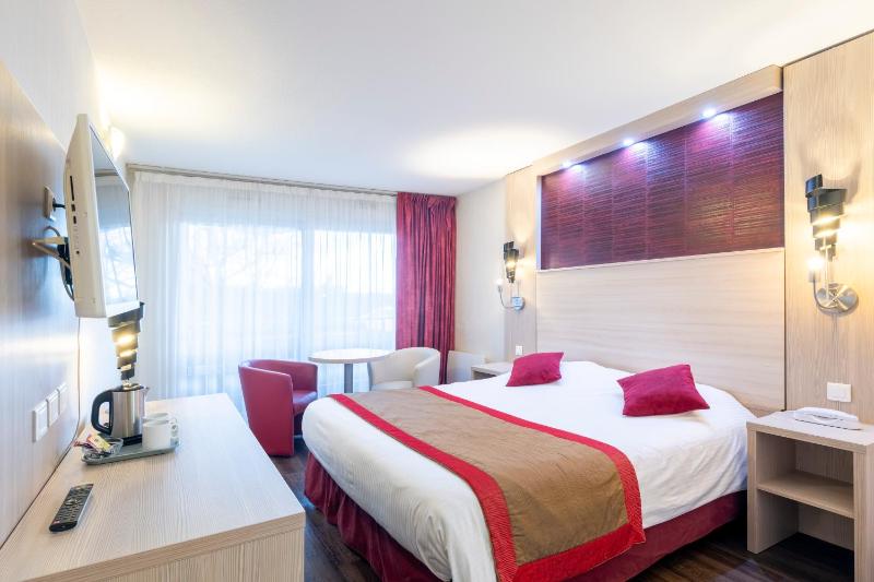 Double Room with Shower image 1