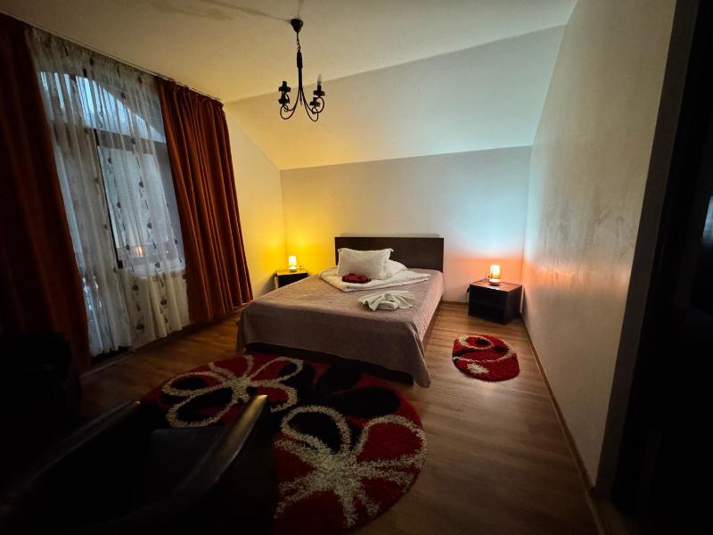 Quadruple Room image 4
