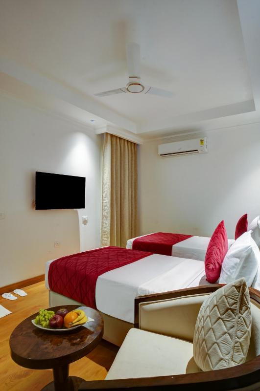IVA Premium Delhi Airport - FREE Airport Drop - image 7