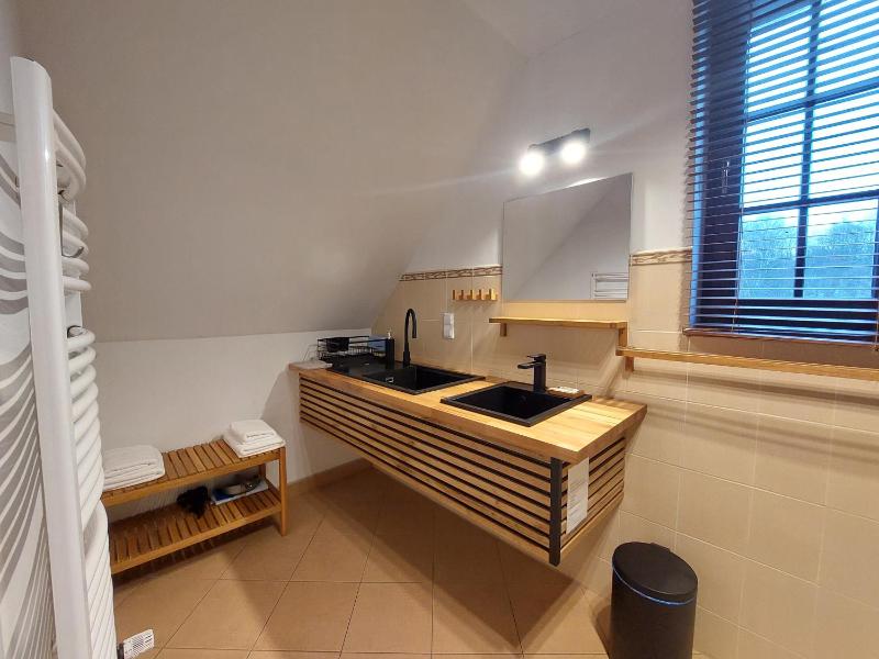 Double Room image 4