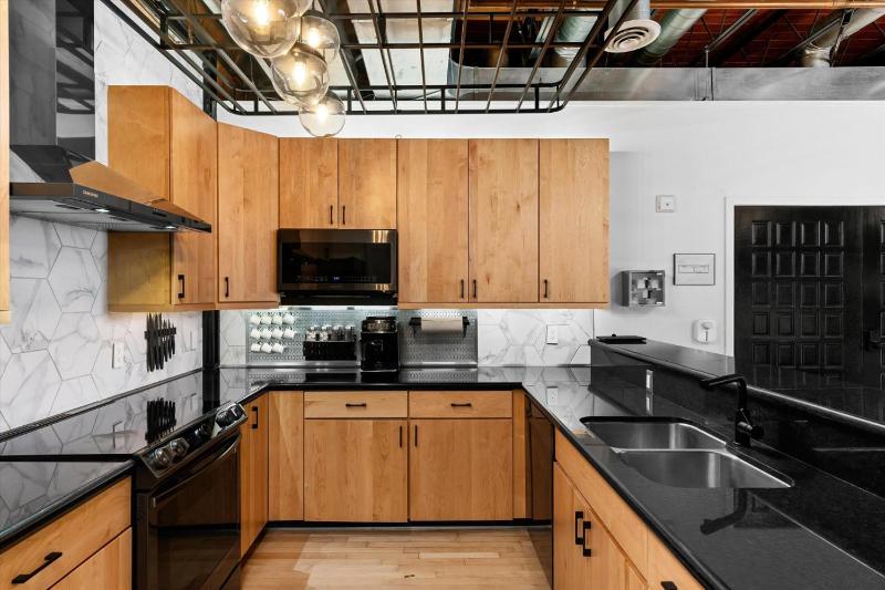 Suite No 2 - image 6