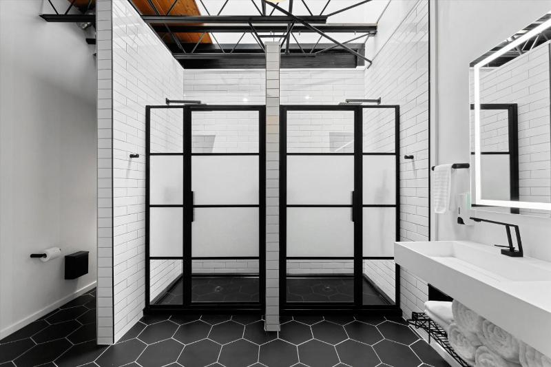 Suite No 2 - image 8