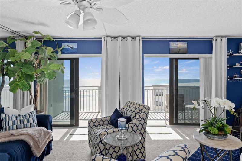 Oceanfront Seascape Condo - 2 Br2Ba - image 1