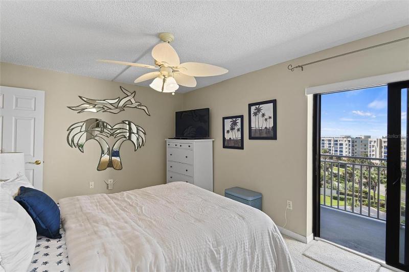 Oceanfront Seascape Condo - 2 Br2Ba - image 29